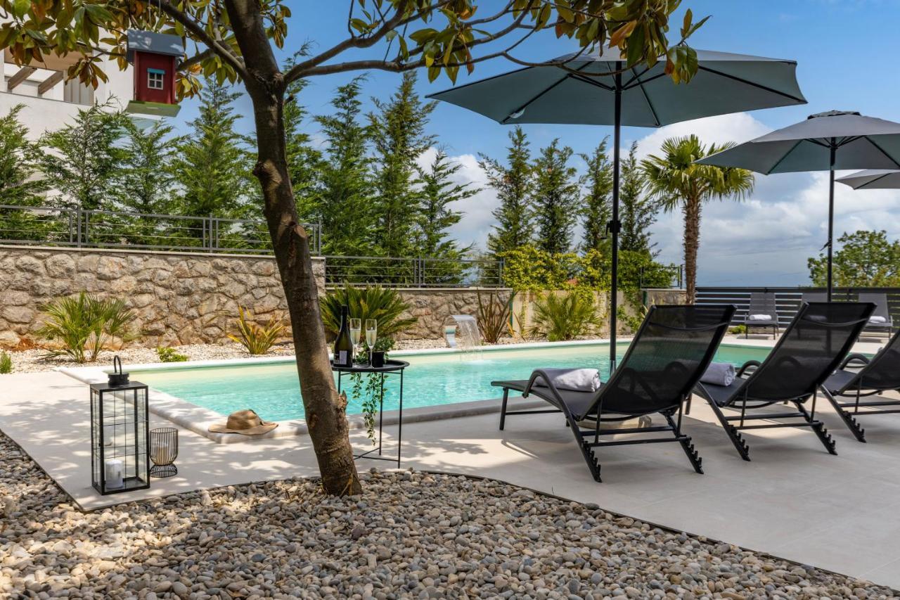 Villa Adriatic, Apartment Chiara With Sea View And Heated Swimming Pool, Free Private Parking, อิตชิชี ภายนอก รูปภาพ